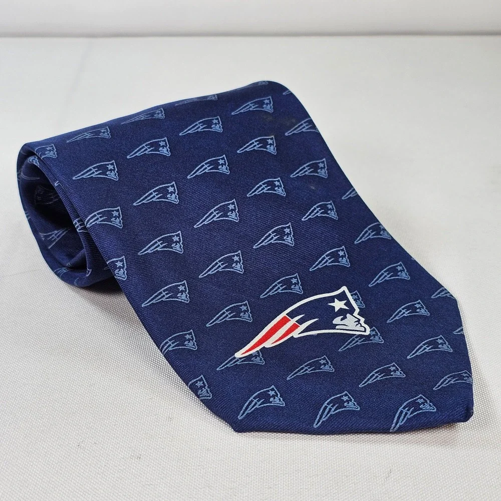 NFL New England Patriots Ralph Marlin Navy Blue Tonal Logo Silk Necktie USA Made
